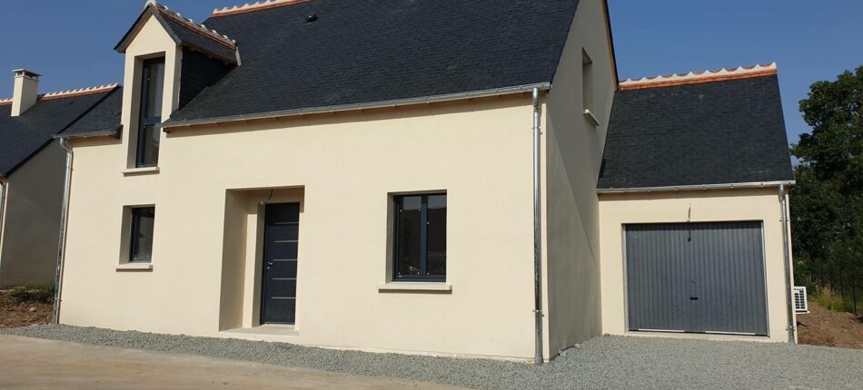 Maison à étage de 120 m² à Savonnières 