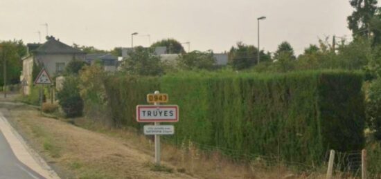 Terrain à bâtir à Truyes, Centre-Val de Loire