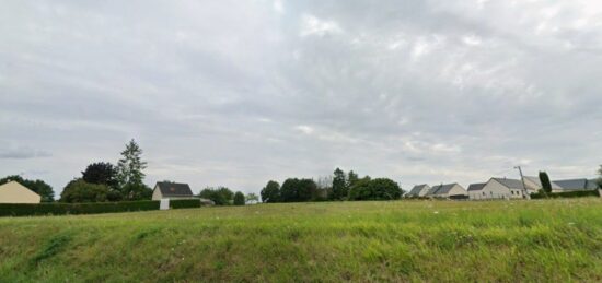 Terrain à bâtir à Beaumont-la-Ronce, Centre-Val de Loire